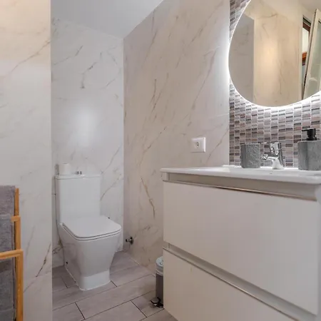 公寓 Bonny House Cristianos Sea View Free Wifi 阿罗纳